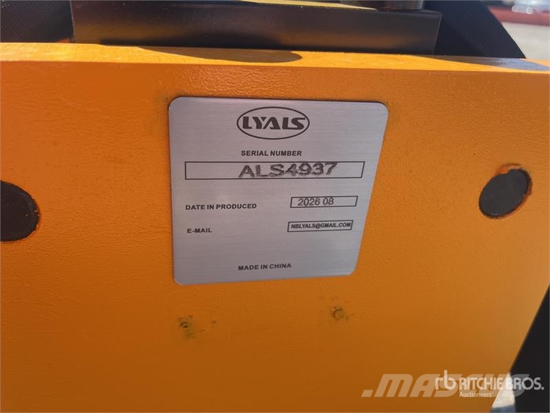 LYALS ALS680 Skid Steer Post Driver (Unused) Equipement de clôture