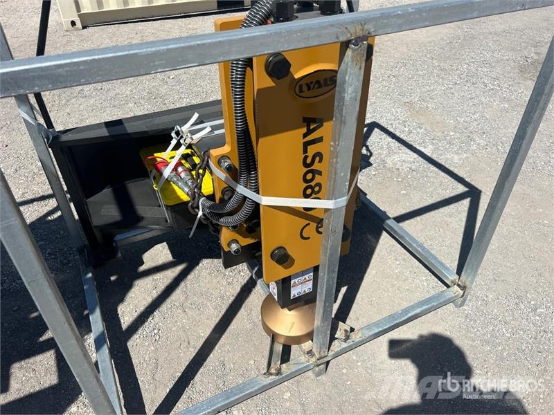 LYALS ALS680 Skid Steer Post Driver (Unused) Fencing equipment