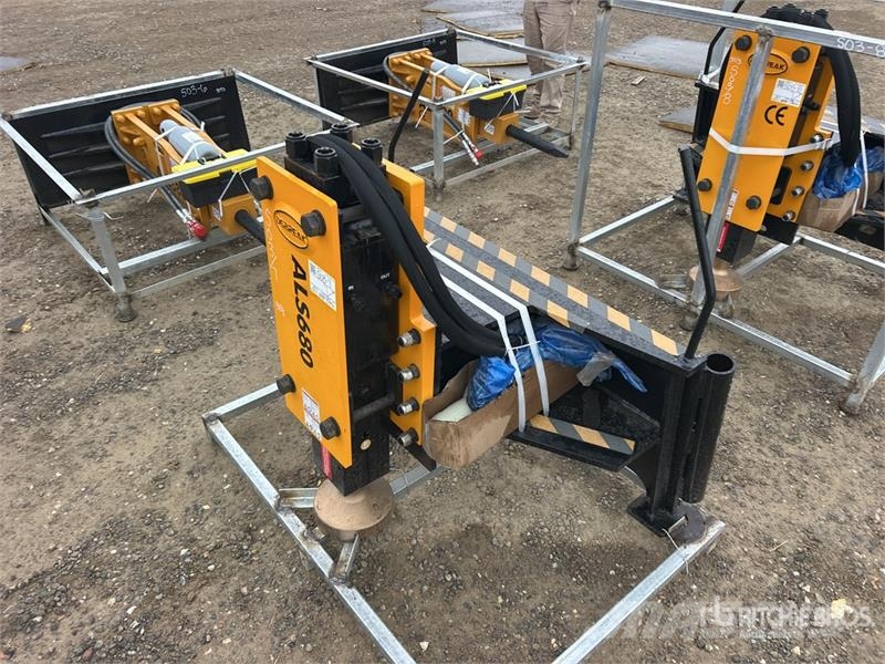  LYALS ALS680 Skid Steer Post Driver (Unused) Fencing equipment