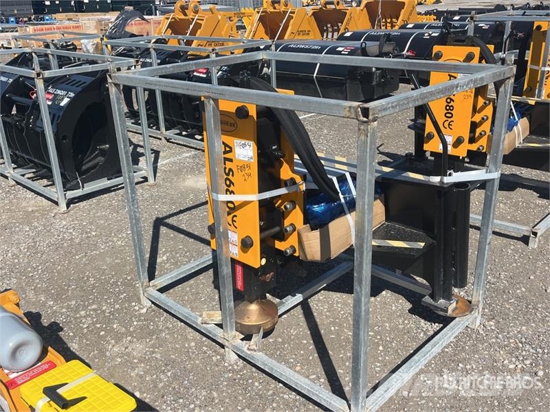 LYALS ALS680 Skid Steer Post Driver (Unused) Equipement de clôture