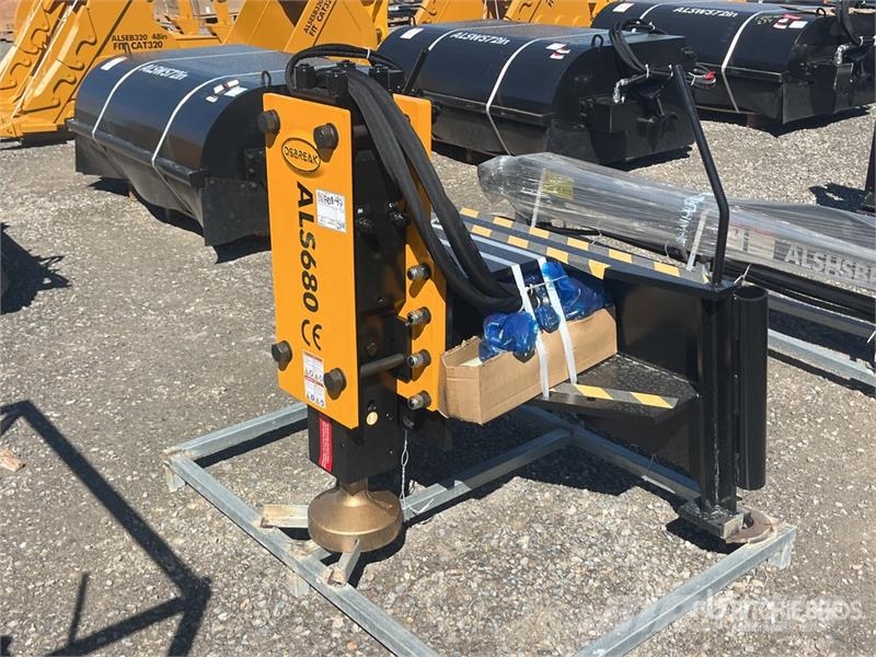 LYALS ALS680 Skid Steer Post Driver (Unused) Equipement de clôture