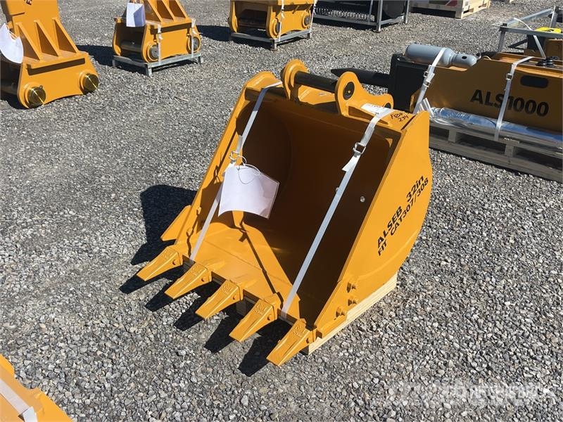 LYALS ALSEB08 33 in Digging Excavator Bucket - Fit Kauhat