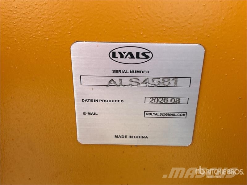  LYALS ALSEB313 40 in Digging Excavator Bucket - Fi Baldes