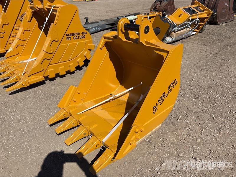LYALS ALSEB313 40 in Digging Excavator Bucket - Fi Žlice