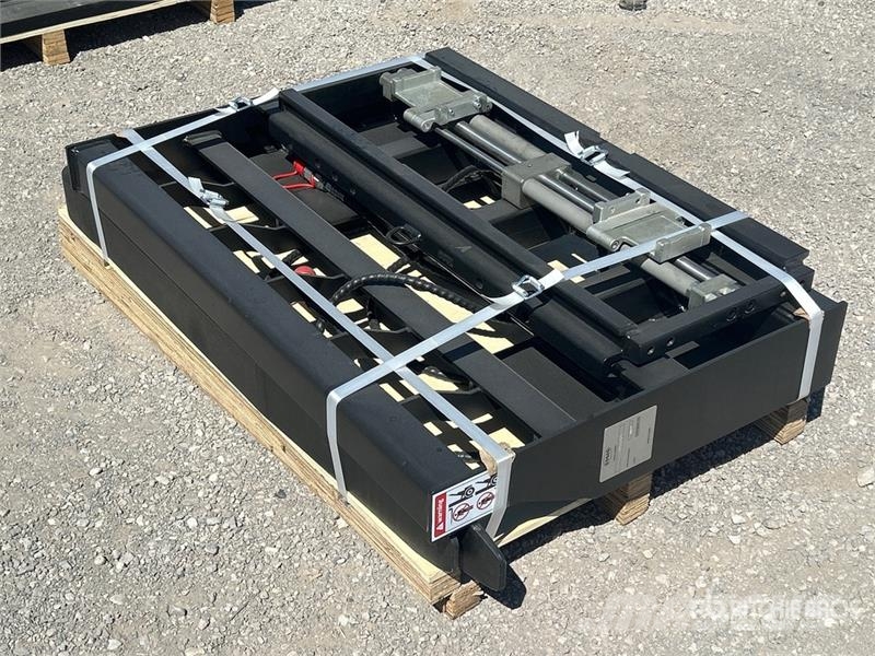 LYALS ALSHF Hydraulic Skid Steer Forks (Unused) Garfos