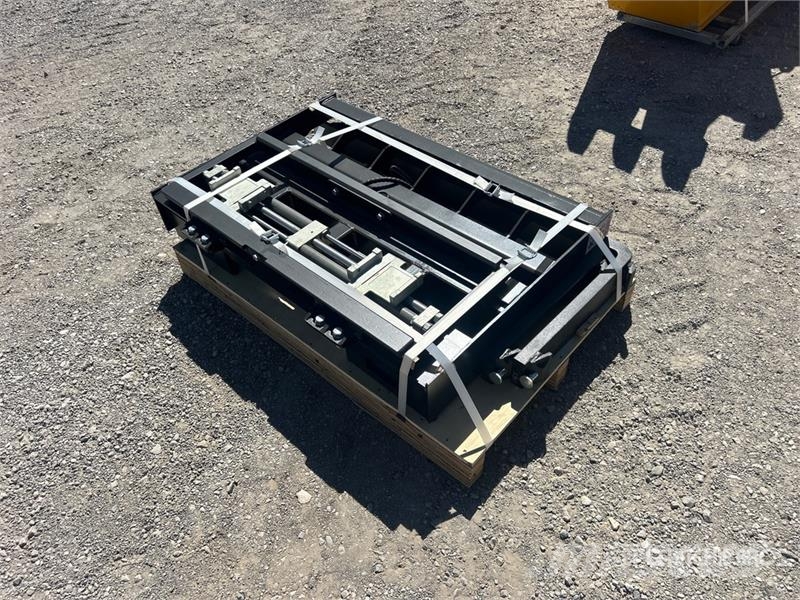 LYALS ALSHF Hydraulic Skid Steer Forks (Unused) Garfos