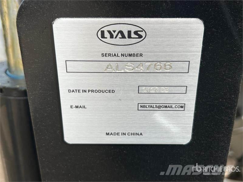  LYALS ZMQ01 72 in Skid Steer Grapple (Unused) グラップル