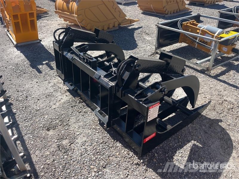  LYALS ZMQ05 82 in Log Skid Steer Grapple (Unused) グラップル