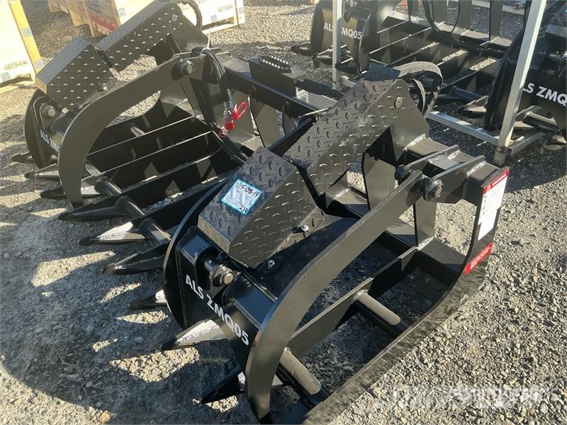 LYALS ZMQ05 82 in Log Skid Steer Grapple (Unused) Grabeži