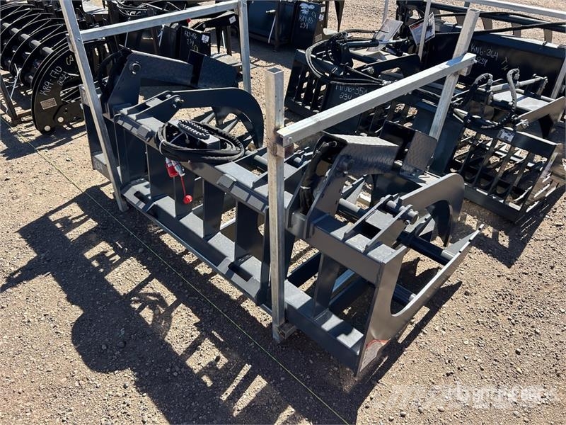 LYALS ZMQ05 84 in Root Skid Steer Grapple (Unused) خطاطيف
