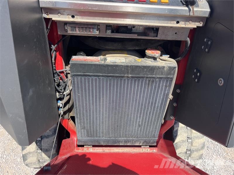 M.K. Martin SL21D Mini Stand On Compact Track Loader Minicarregadeiras