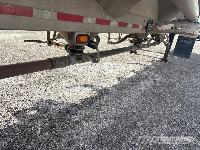 MAC 1050 cft T/A Pneumatic Bulk Trailer Other trailers