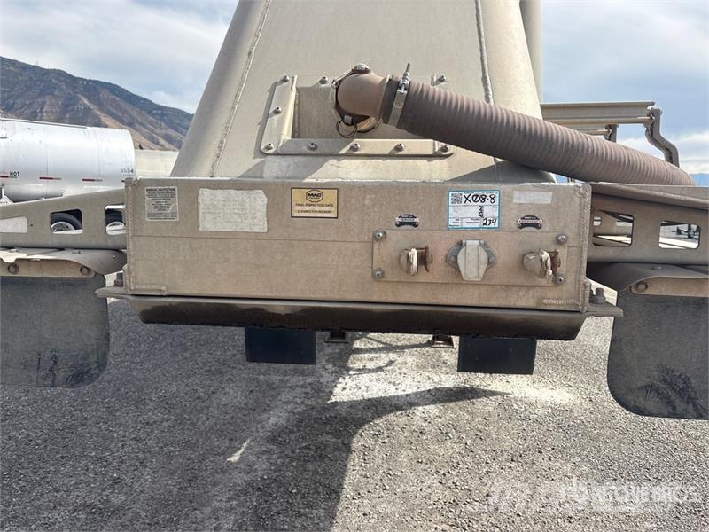 MAC 1050 cft T/A Pneumatic Bulk Trailer Other trailers