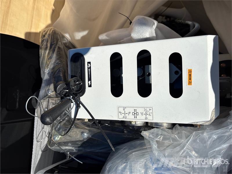 Machpro 319-WHITE-BLT Mini Excavator (Unused) حفارات صغيرة أقل من 7 طن (حفارات صغيرة)