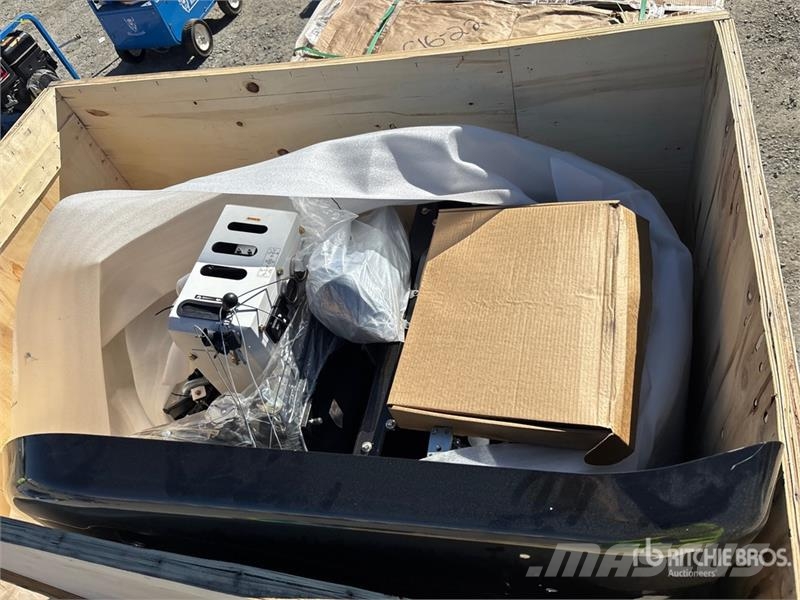 Machpro 319-WHITE-BLT Mini Excavator (Unused) حفارات صغيرة أقل من 7 طن (حفارات صغيرة)