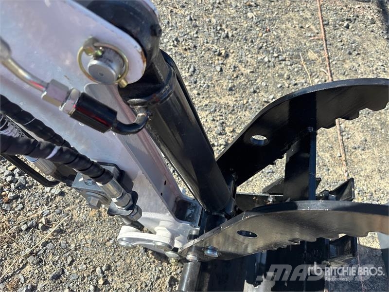 Machpro LP-319-BLT-WH-MX Mini Excavator (Unused) Minigravemaskiner