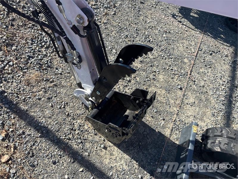 Machpro LP-319-BLT-WH-MX Mini Excavator (Unused) Minigravemaskiner