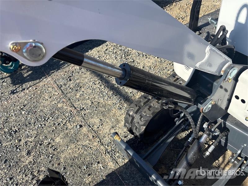 Machpro LP-319-BLT-WH-MX Mini Excavator (Unused) Minigravemaskiner