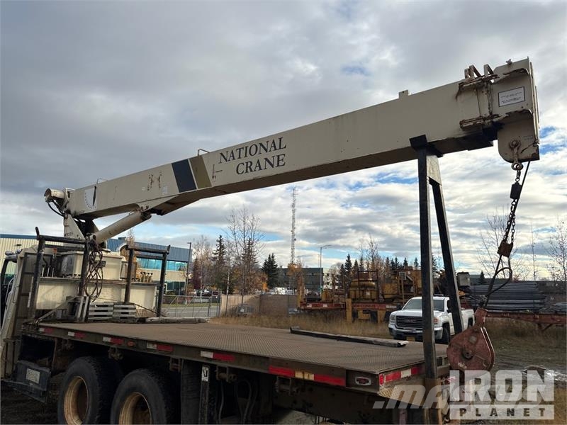 Mack 990 46000 lb Straight Boom on Mack RD690S 6x4 Boom Tovornjaki z žerjavom