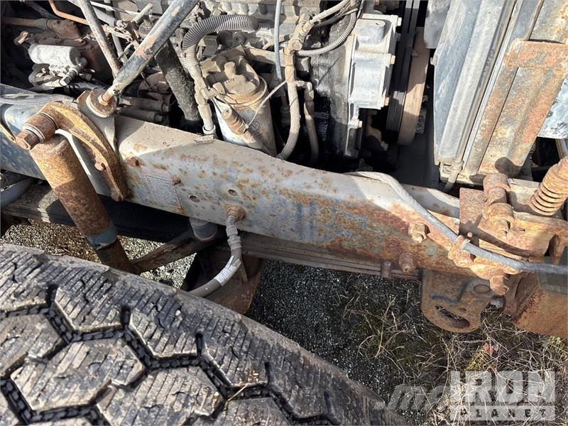 Mack 990 46000 lb Straight Boom on Mack RD690S 6x4 Boom Tovornjaki z žerjavom