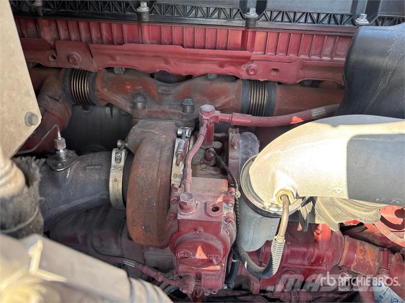 Mack AN64T 6x4 T/A Sleeper Truck Tractor Autotractoare