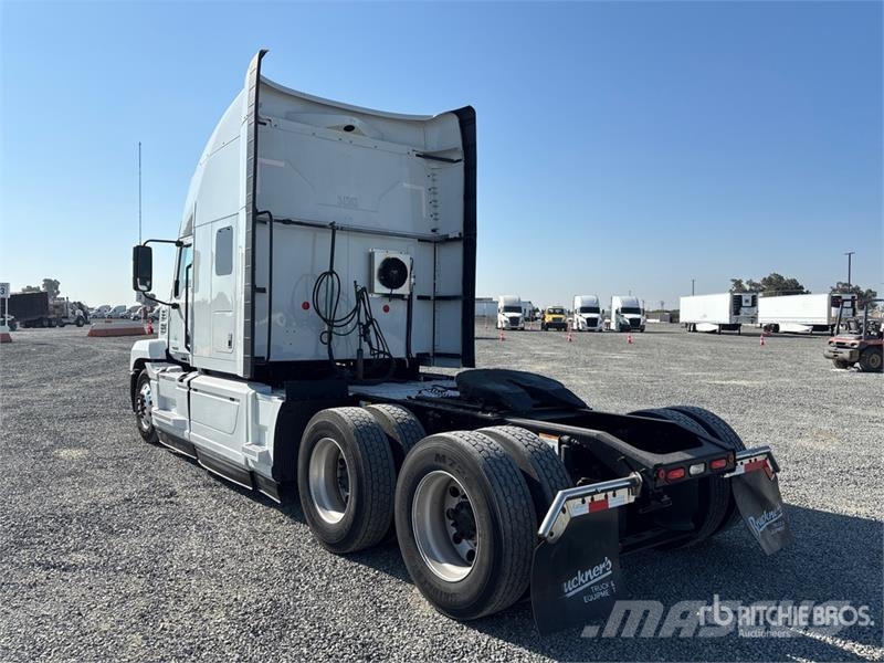 Mack AN64T 6x4 T/A Sleeper Truck Tractor Autotractoare