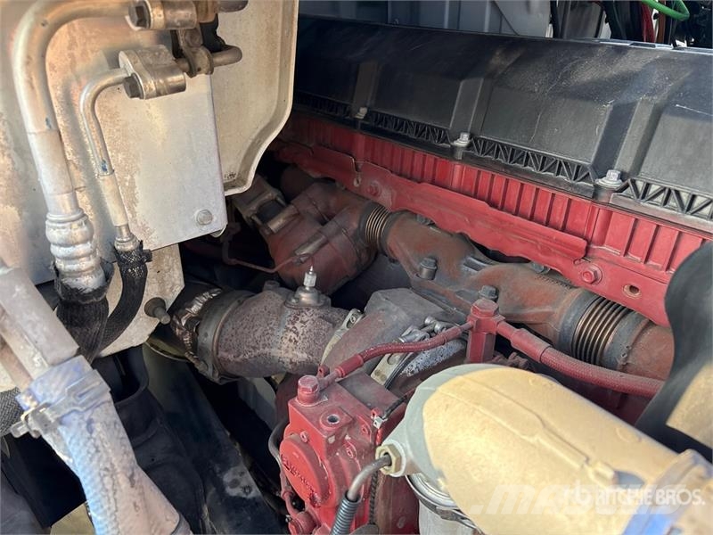 Mack Anthem 6x4 T/A Sleeper Truck Tractor Vilcēji