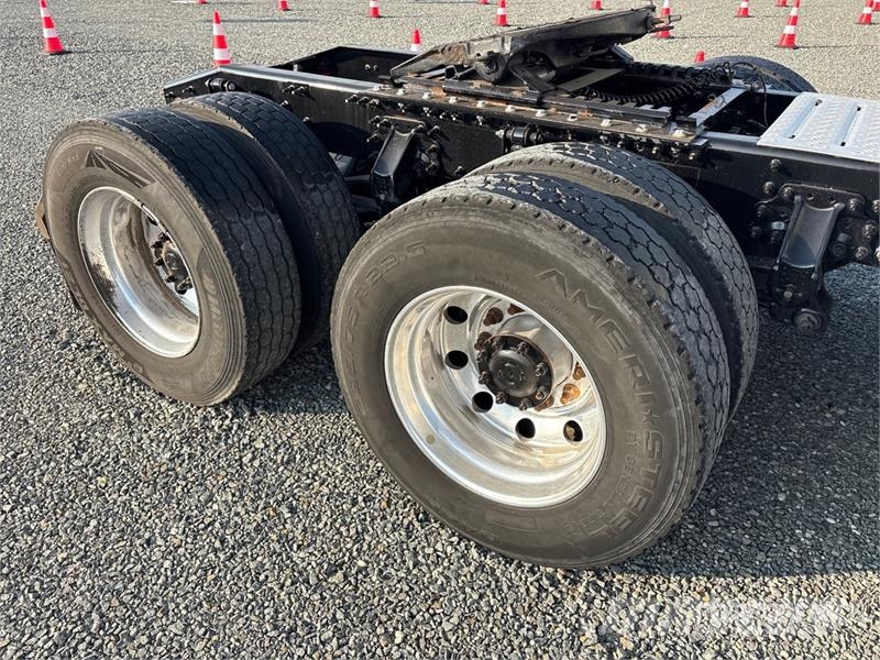 Mack Anthem 6x4 T/A Sleeper Truck Tractor Vilcēji