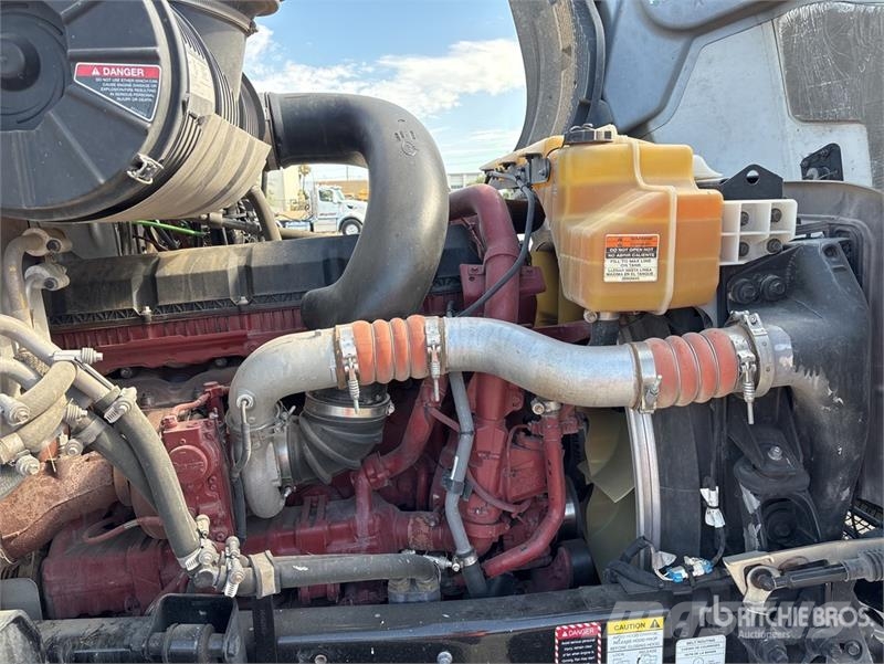 Mack Anthem 6x4 T/A Sleeper Truck Tractor Vlačilci