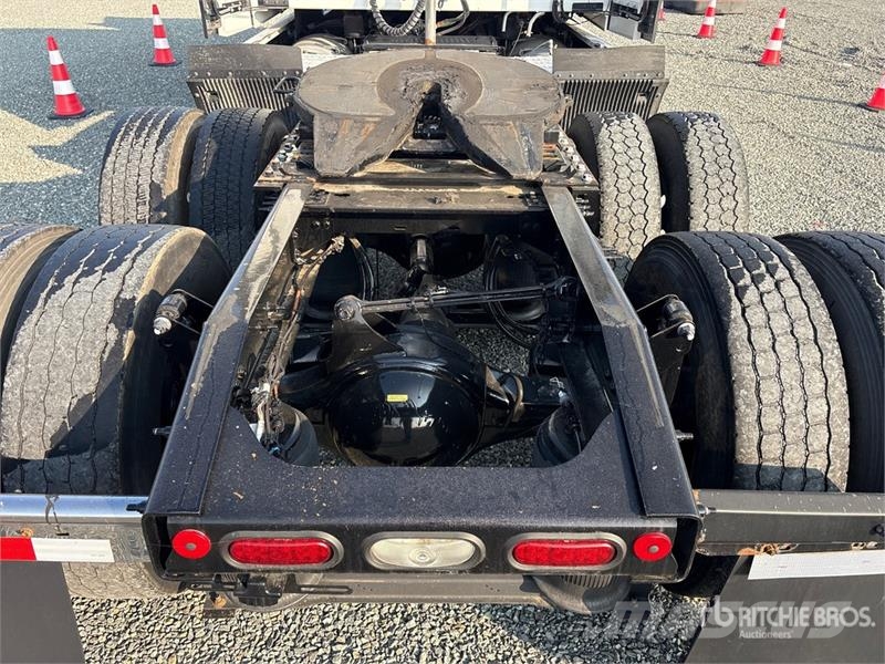 Mack Anthem 6x4 T/A Sleeper Truck Tractor Vilcēji