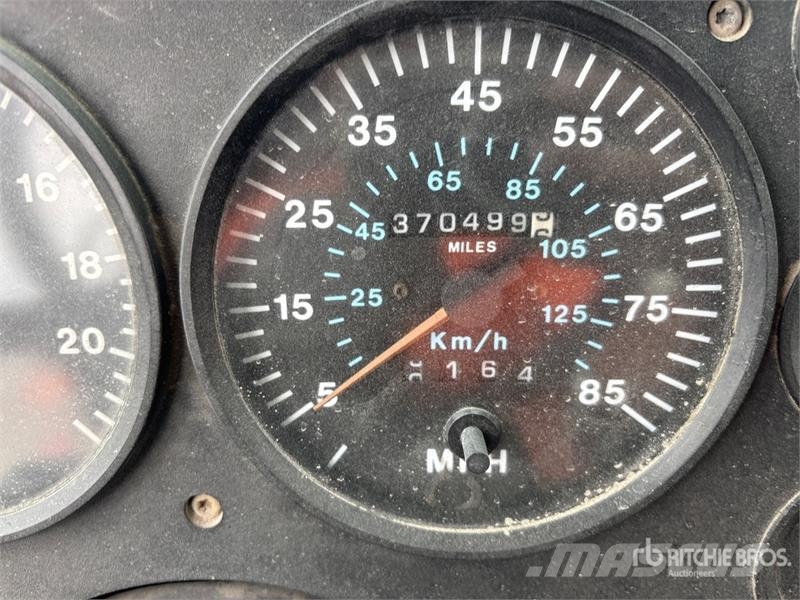 Mack CH613 Autotractoare