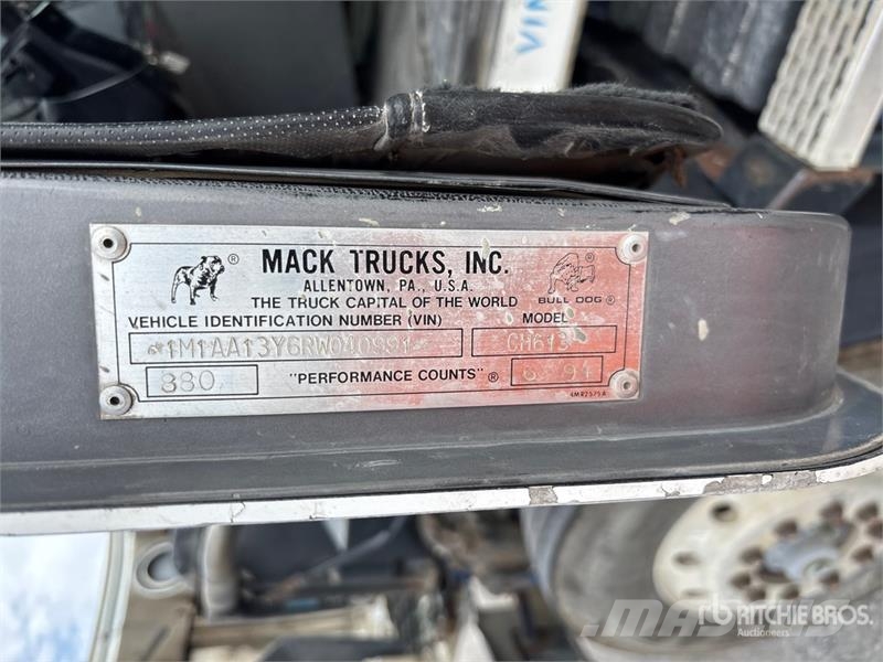 Mack CH613 Autotractoare