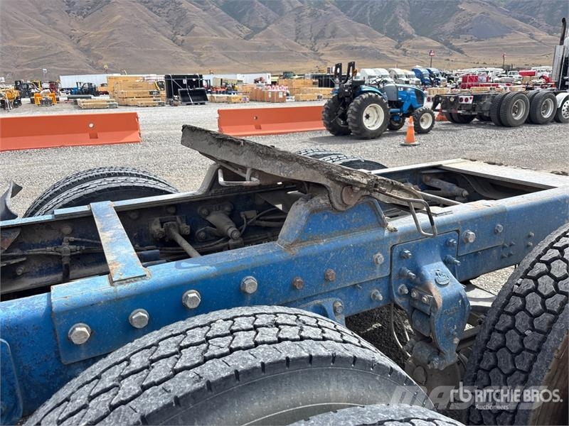 Mack CH613 Autotractoare