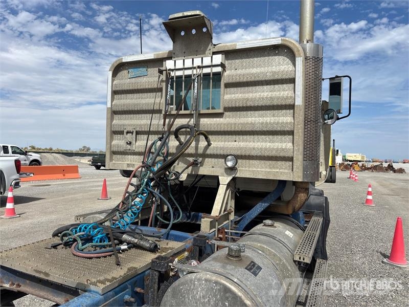 Mack CH613 Autotractoare