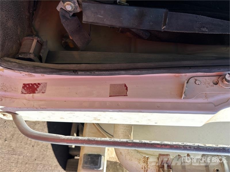 Mack CXN613 Autocisterne