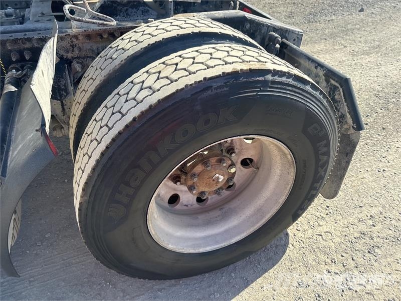 Mack CXU612 Nyergesvontatók