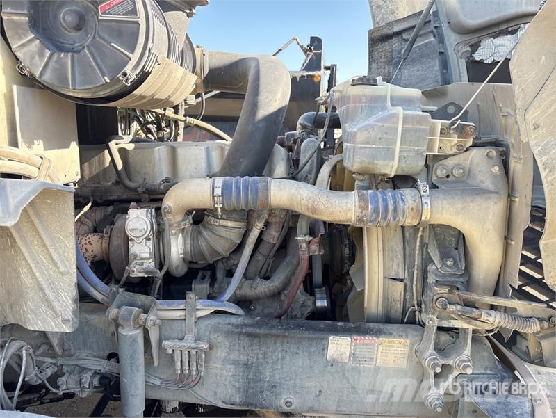 Mack CXU612 Nyergesvontatók