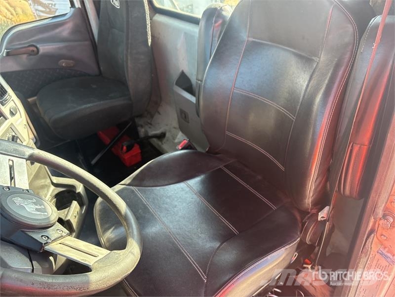 Mack CXU612 Nyergesvontatók