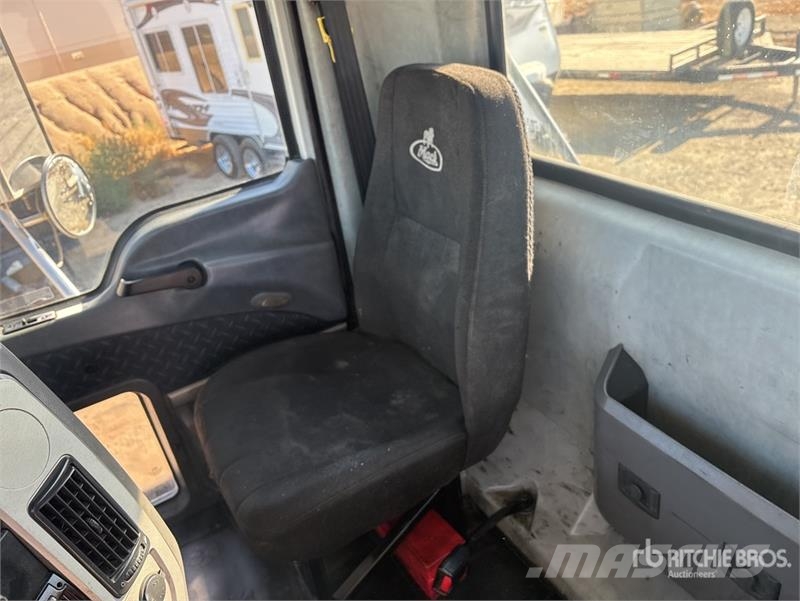 Mack CXU612 Nyergesvontatók