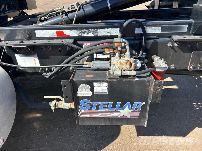 Mack CXU612 4x2 Hooklift Truck Kotalni prekucni tovornjaki