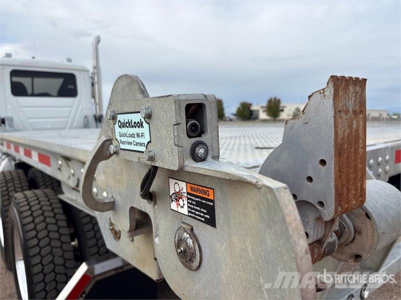 Mack GR64FT 6x4 Heavy Haul Roll-Off Truck Komunalni tovornjaki