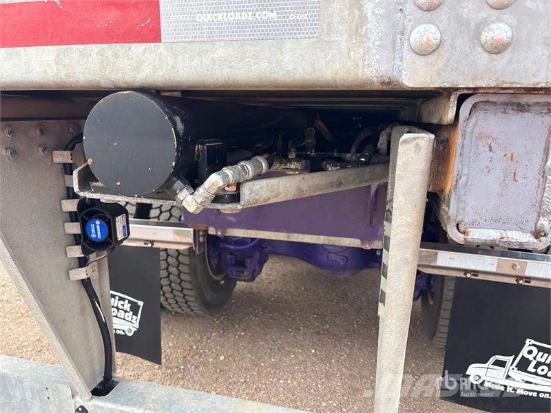 Mack GR64FT 6x4 Heavy Haul Roll-Off Truck Komunalni tovornjaki