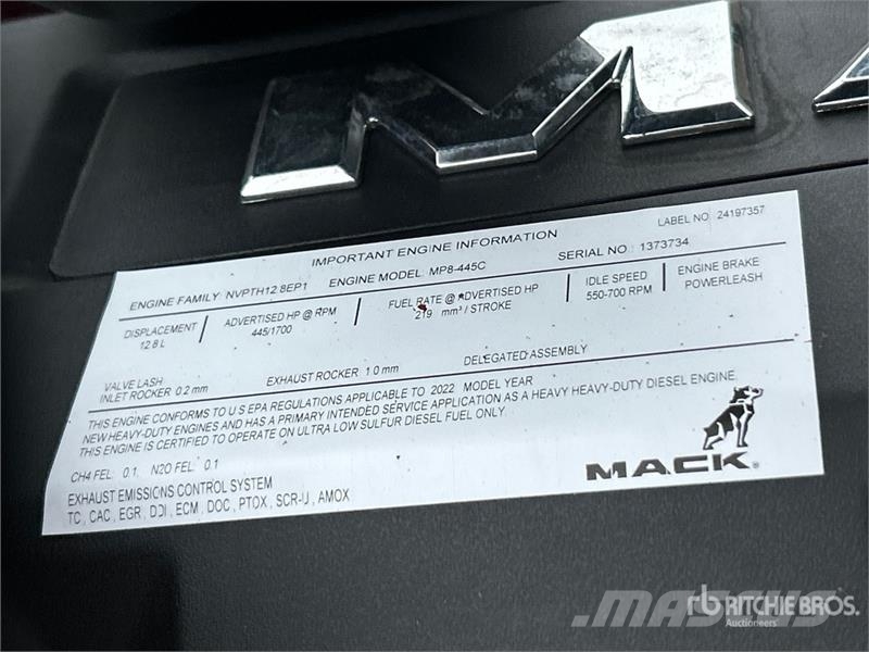 Mack GR64FT Granite 6x4 Roll-Off Truck Kipplader