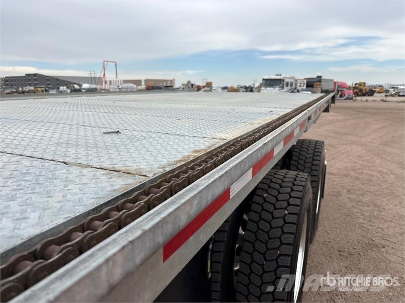 Mack GR64FT Granite 6x4 Granite Heavy Haul Roll-Off Tru Camion con cassone scarrabile