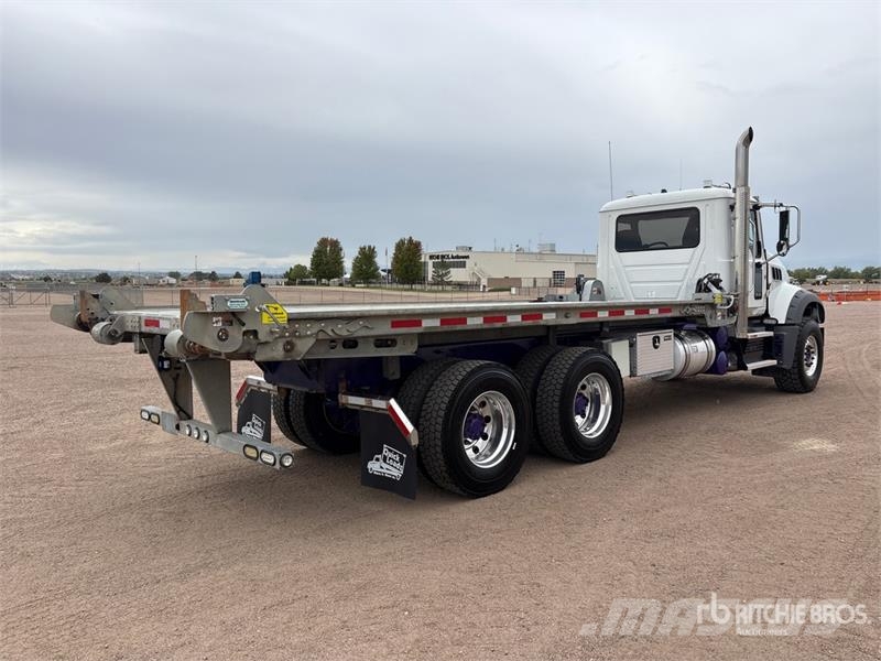 Mack GR64FT Granite 6x4 Granite Heavy Haul Roll-Off Tru Camion con cassone scarrabile