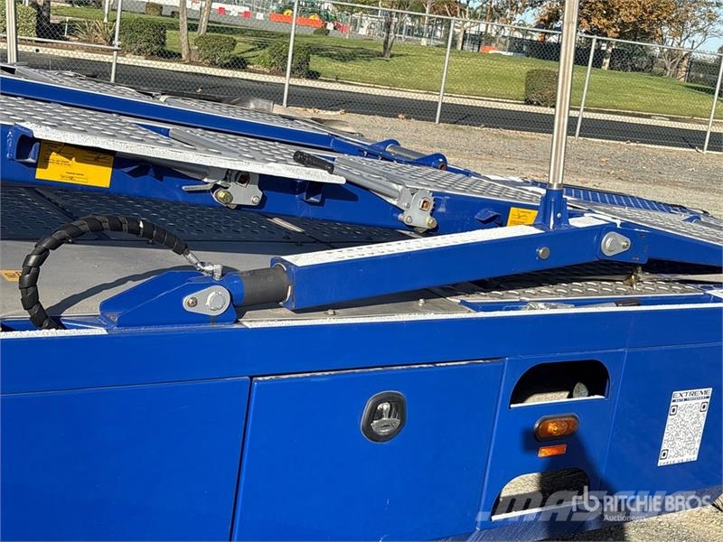 Mack MD 4x2 Car Carrier Truck Vehicle transporters