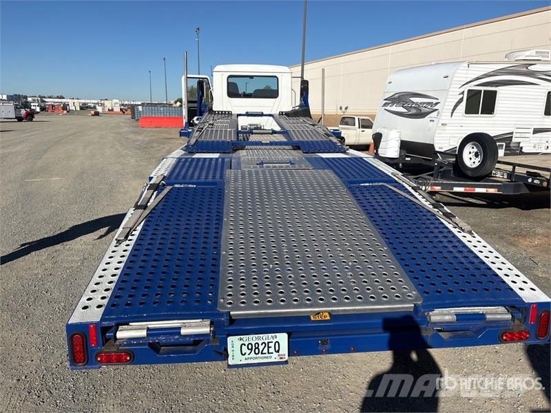 Mack MD 4x2 Car Carrier Truck Evakuatori