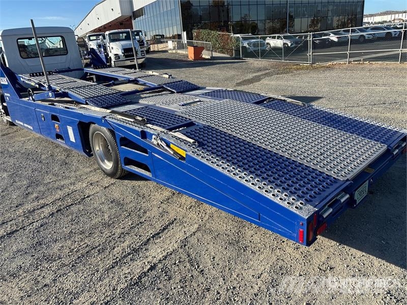 Mack MD 4x2 Car Carrier Truck Vehicle transporters