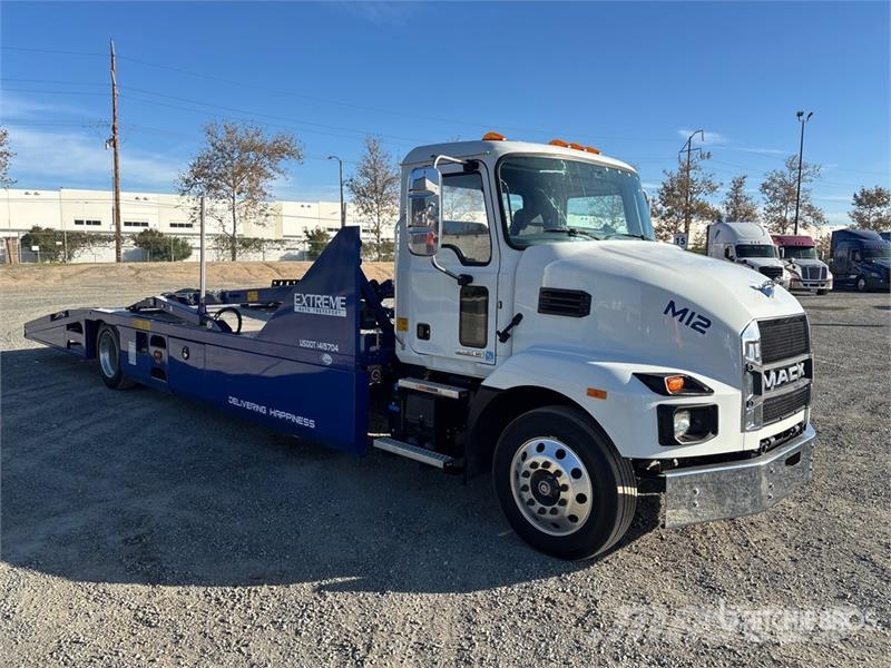 Mack MD 4x2 Car Carrier Truck Vehicle transporters
