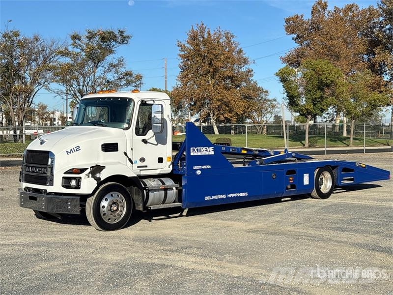 Mack MD 4x2 Car Carrier Truck Vehicle transporters